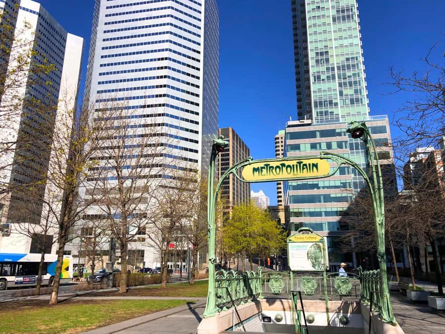Montreal: Private Walking Tour of Downtown & Underground - Why This Tour Offers Good Value
