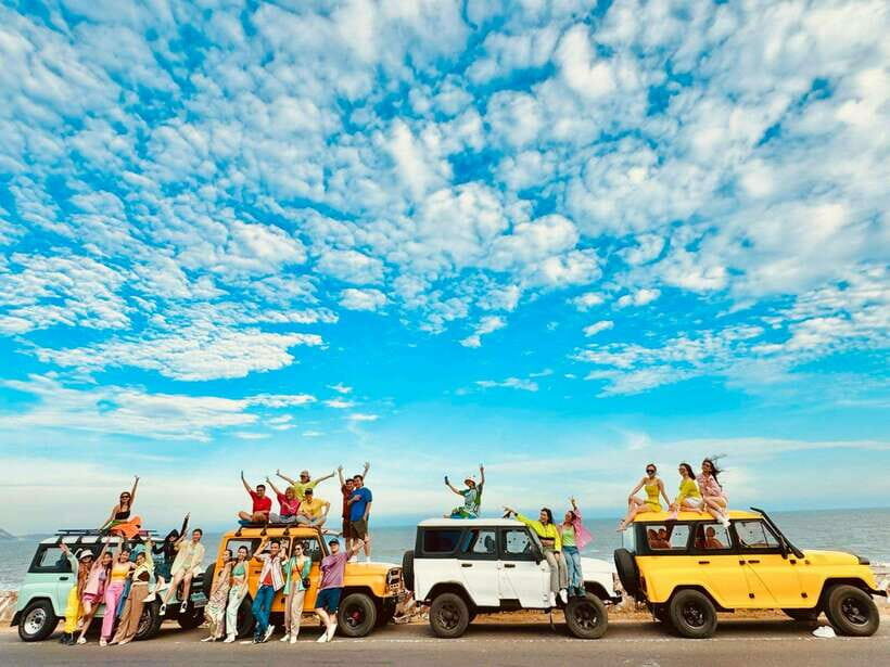 Mui Ne: Shared Jeep Tour Sunrise or Sunset to Sand Dunes - The Experience on the Ground