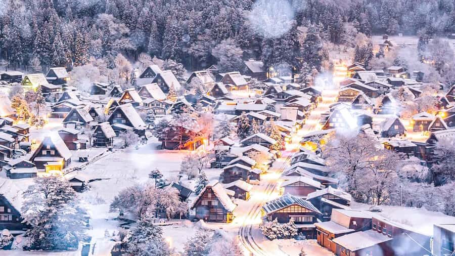 Nagoya Exclusive: Shirakawa-go Gassho Village &Takayama Tour - Why This Tour Offers Great Value