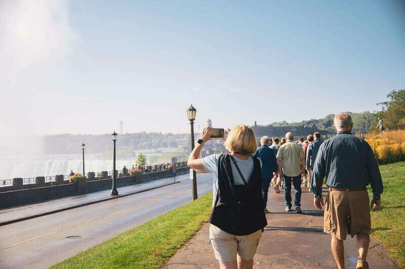 Niagara Falls: Guided Tour with Behind the Falls & Boat Ride - The Practical Side: What to Know Before You Go
