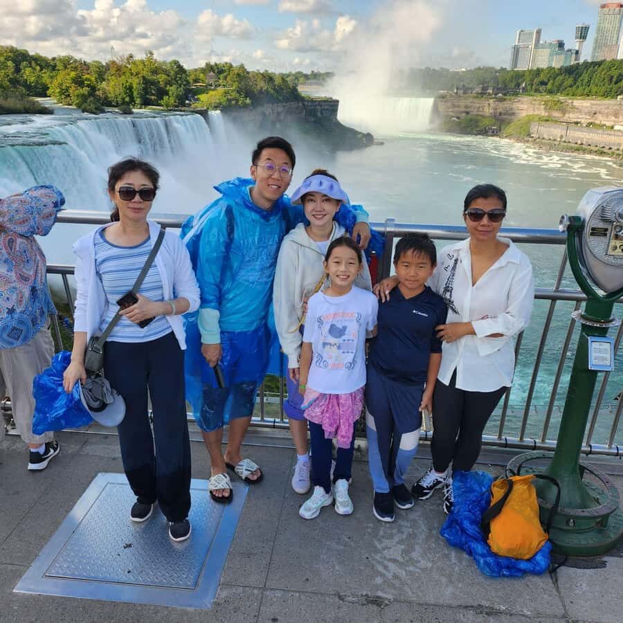 Niagara Falls Winter Wonderland Tour - Authenticity and Value