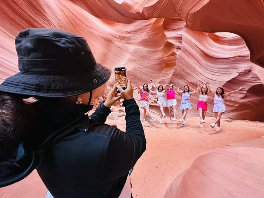 Page: Upper Antelope Canyon Prime Time Entry & Navajo Guide - Pricing and Value