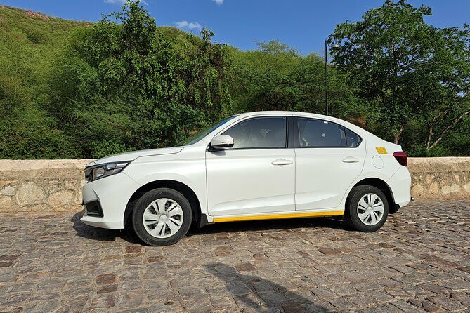 Private Jaipur Arrival Transfer - Airport to Hotel/Accommodation - Real Traveler Experiences