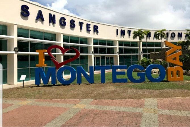 Private Montego Bay Airport Transfer***HOTELS to OCHO RIOS***VIP - Why Choose This Private Transfer?