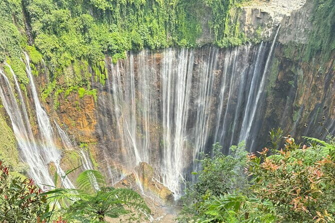 Private Tour in Tumpak Sewu Waterfalls from Malang or Surabaya - Who Should Consider This Tour?