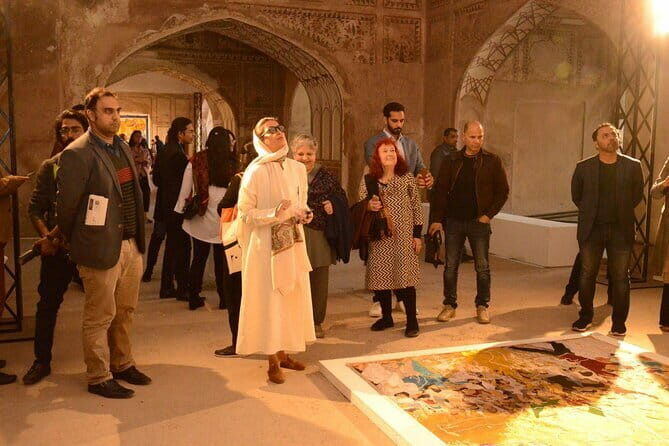 Private Tour: Lahore Full Day Customized Guided Trip - The Experience: What You Can Expect