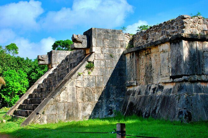 Private Walking Tour with a Local Guide in Chitzen Itza - Why Choose This Tour? Top Highlights and Features