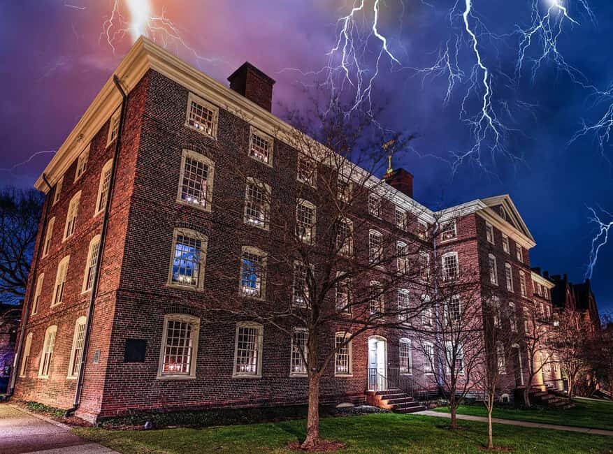 Providence Ghost Tours: Phantoms, Poltergeists, & Pestilence - What Makes This Tour Stand Out?