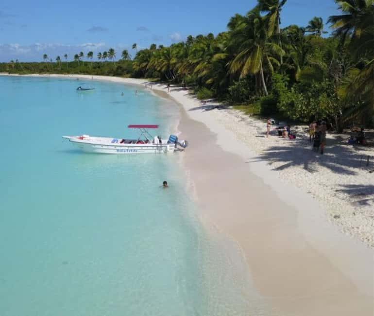 Punta Cana: Three Treasures of Saona - Palmilla, Pueblo & Canto de la playa - What Makes This Tour Stand Out