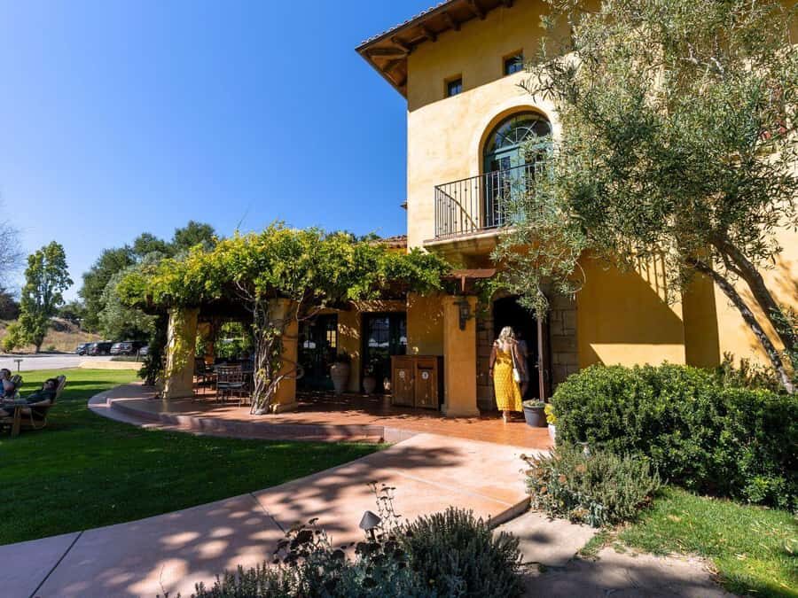 Santa Barbara 3-Winery Tour with Picnic Lunch & Tastings - Why This Tour Works for You