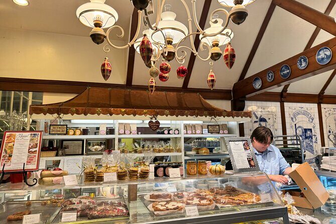 Santa Barbara Authentic Walking Food Tour with 5 Dishes - The Food Tastings: A Closer Look