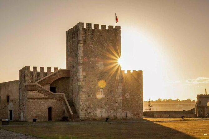 Santo Domingo City Tour with Pickup Included From Santo Domingo - Logistics, Group Size, and Value