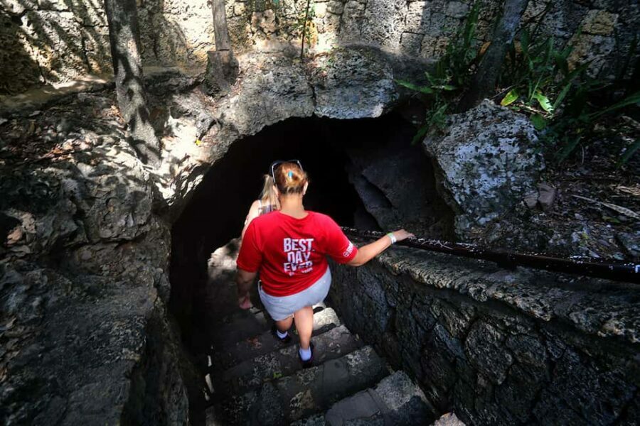 Santo Domingo: Three Eyes National Park Guided Tour - The Journey Through the Lakes and Caves