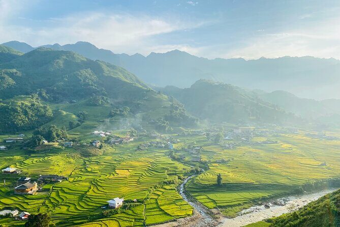 Sapa 3D2N Homestay and Hotel Experience by Limousine Bus - In-Depth Breakdown of the Itinerary