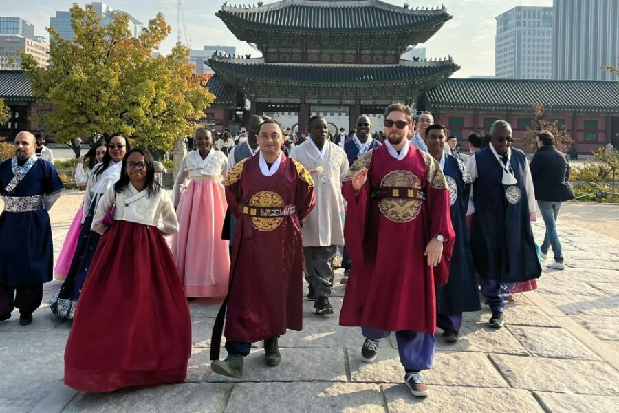 Seoul: City Hightlights, Palace Tour, and Optional Hanbok - Practicalities and What to Expect