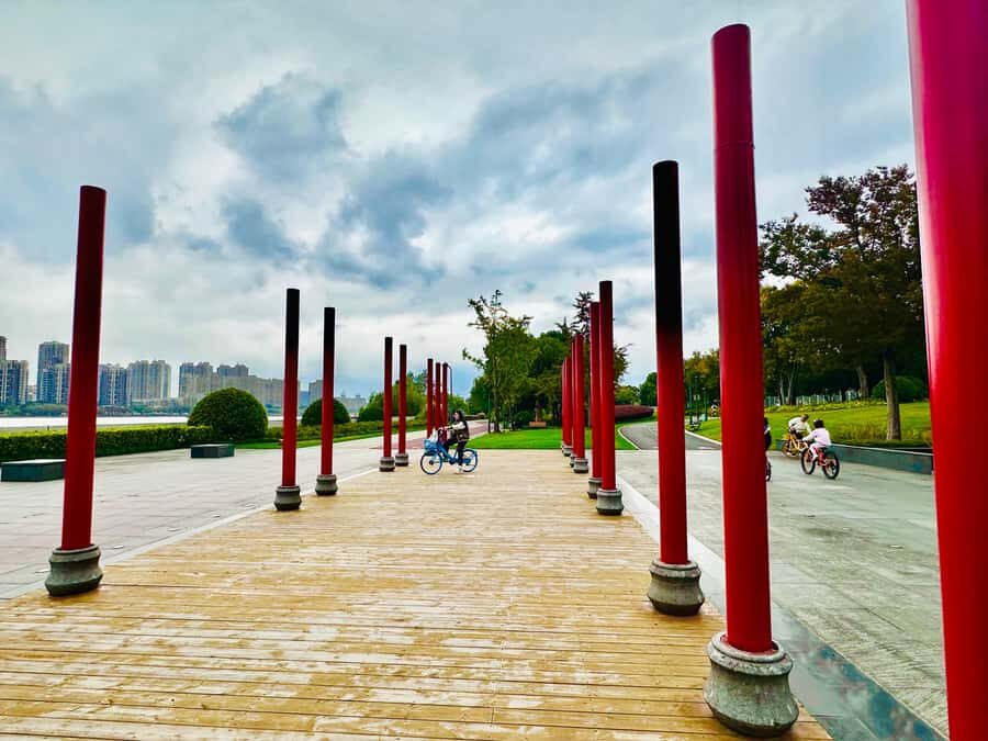 Shanghai Half-Day Bike Tour along East Bank of Huangpu River - The Route and Stops in Detail