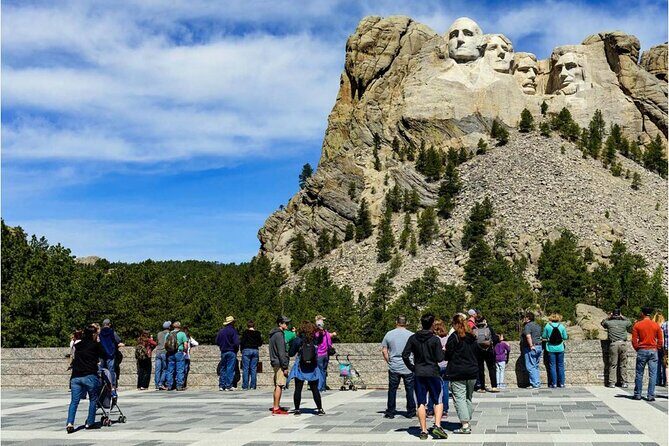 Shared Mt Rushmore and Crazy Horse Tour - What to Expect from the Itinerary
