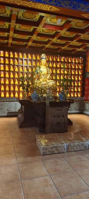 Shenzhen: Ancient Temple & 200-year-old Hakka Residence Tour - What to Expect During the Tour