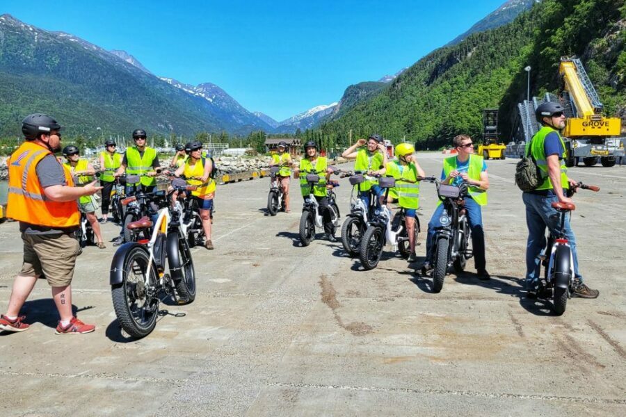 Skagway: City Highlights E-bike Tour with Gold Panning - The Town and Waterfront