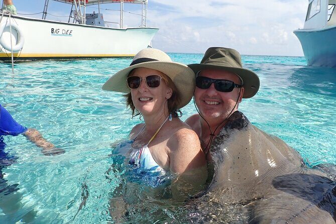 Stingray City Sandbar, Coral Gardens Snorkeling & Star Fish Point - FAQ