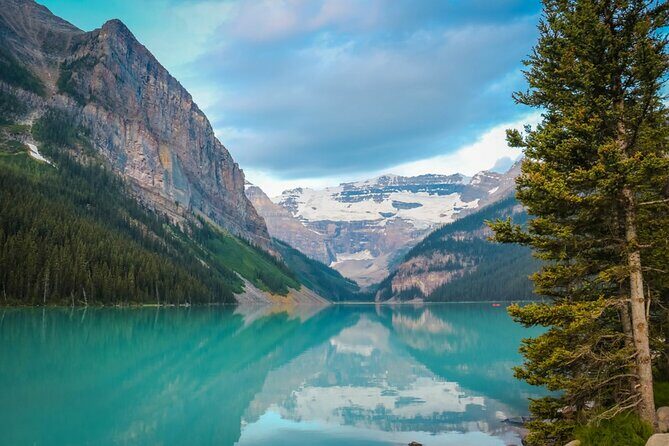 Sunset in Moraine and Lake Louise Tour at 6:00 pm - The Sum Up: A Worthwhile Evening Escape