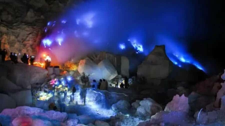 Surabaya/Malang: 3-Day Tumpak Sewu Bromo Ijen Volcano Tour - Detailed Breakdown of the Itinerary