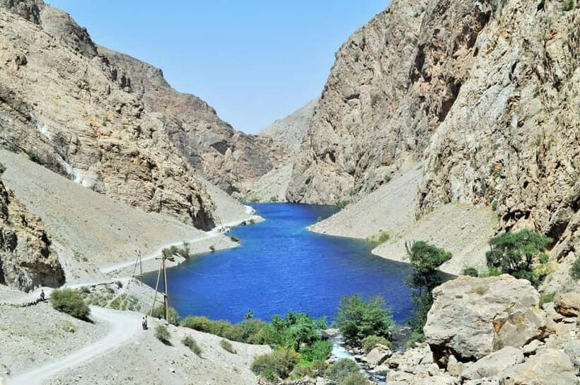 Tajikistan Seven Lakes Day TripFrom Samarkand - Transportation and Guide Experience: Why It Matters