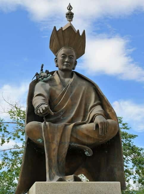 Travel to Gobi by train Visit World energy Center - The Itinerary in Detail