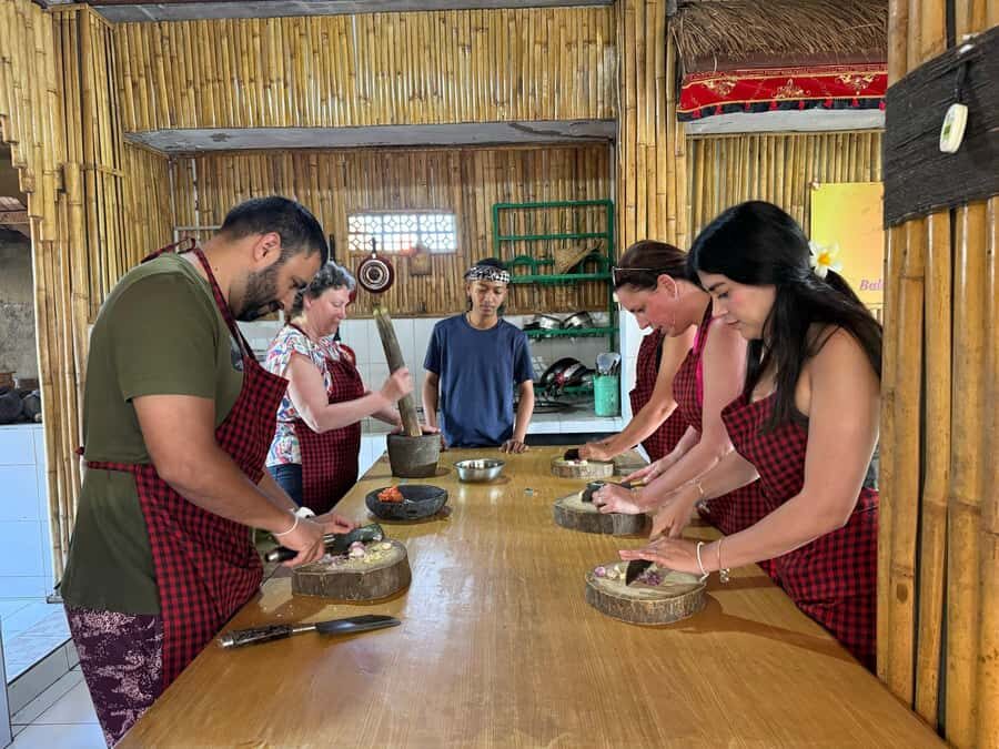 Ubud: Balinese Cooking Class with Traditional Dishes - Practical Details and Tips