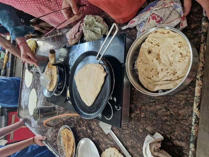 Udaipur: Authentic Indian Cooking Class with Lunch or Dinner - Why This Cooking Class Offers Value