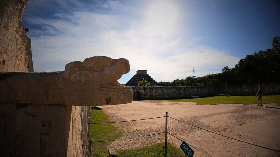 Valladolid: Chichen Itza + 2 Cenotes with Shared Transportation - Exploring Chichén Itzá: Arriving First and Beating the Crowds