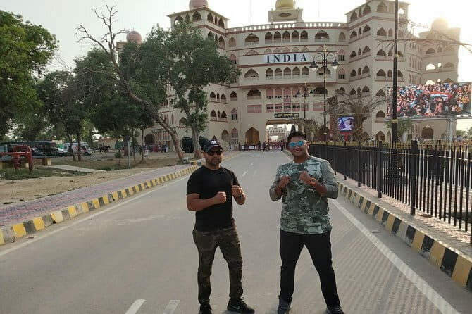 Wagah Border Flag Retreat Ceremony - What are the key highlights?