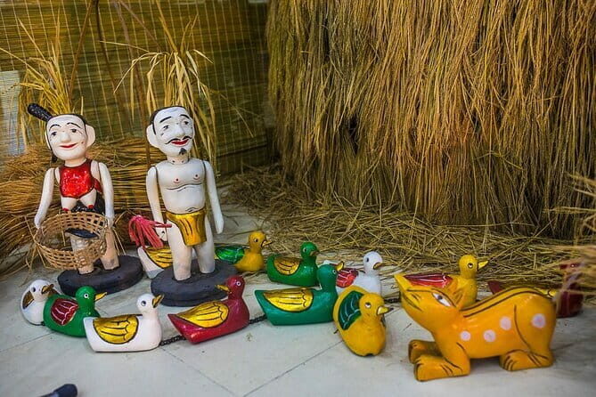 Water Puppet Show At Golden Dragon Theatre - In-depth Breakdown of the Itinerary