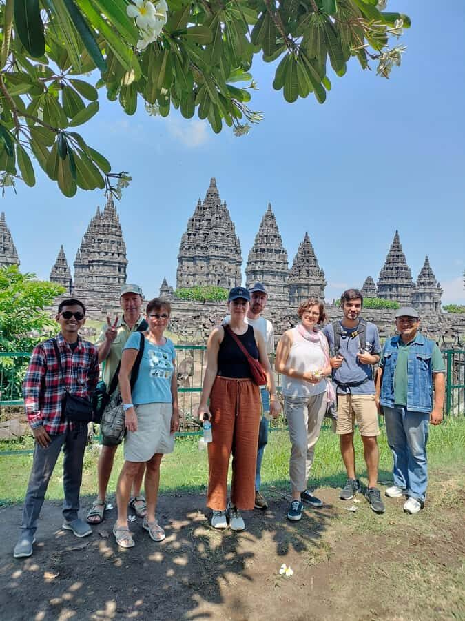Yogyakarta: Borobudur Sunrise & Prambanan Guarantee Climb up - Analyzing the Value