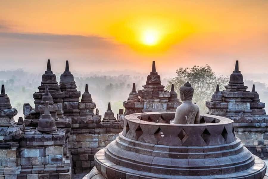 Yogyakarta; Sunrise from Borobudur Temple & Prambanan Guided - The Magic of Borobudur Sunrise