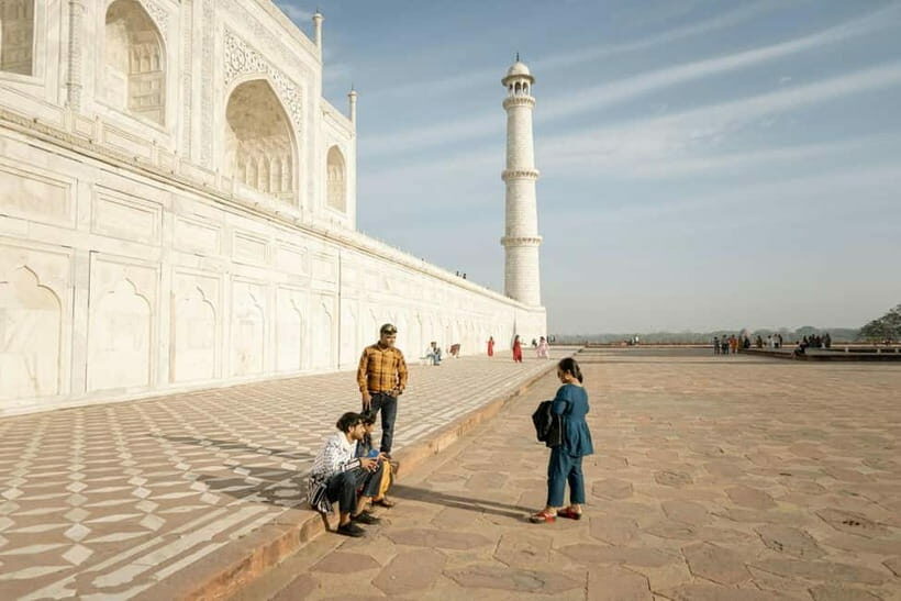 Agra: Private Sightseeing Half-Day Tour with Guide by Car - Why This Tour Works Well