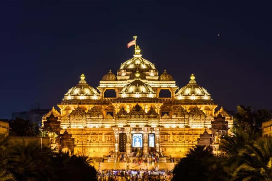 Akshardham Temple light, water show with Old/New Delhi Tour - Practical Considerations