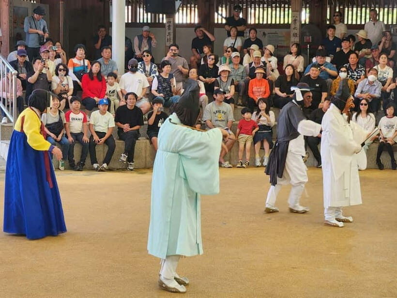 Andong: UNESCO Sites, Mask Dance, and Stunning night View - The Scenic Highlights: Buyongdae and Night Views