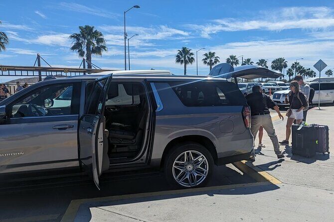 Cabo Airport Private Transportation to all Resorts - Why Travelers Love This Service