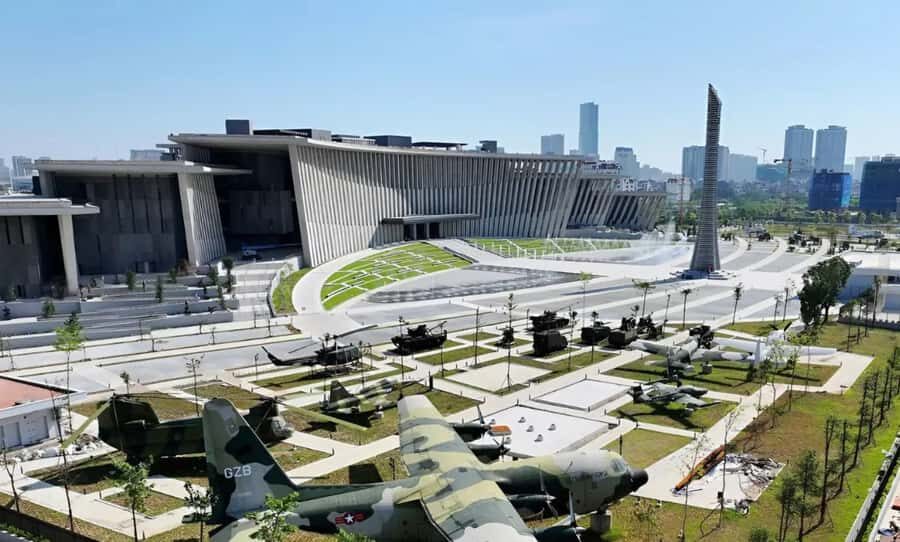 Hanoi: Military History Museum, Hoa Lo Prison & Gardens Tour - Practical Details and Value
