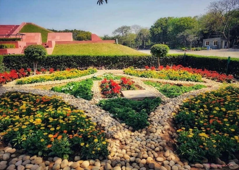 New Delhi: Lotus Temple Private Tour with Skip-the-Line - Overall Value and Practical Tips