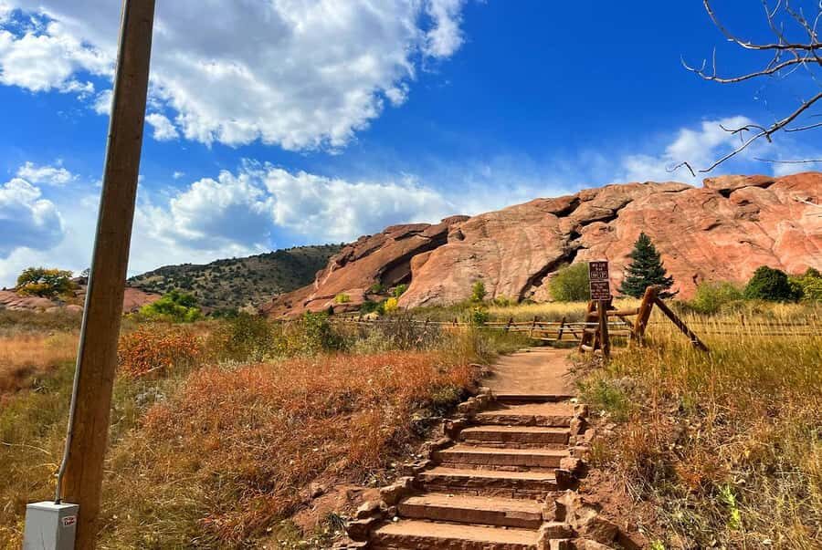 Red Rocks Morning Hike - Transportation and Group Dynamics