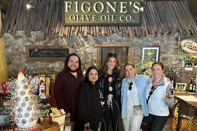 Snob Free Sonoma Plaza Walking Experience - Wine Tasting at Walt Wines